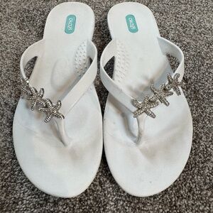EUC Oka-B Ryann Women flip flop strap adorned crystal-encrusted starfish charms